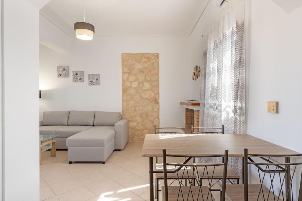 Spiros House Lägenhet Svoronata Exteriör bild