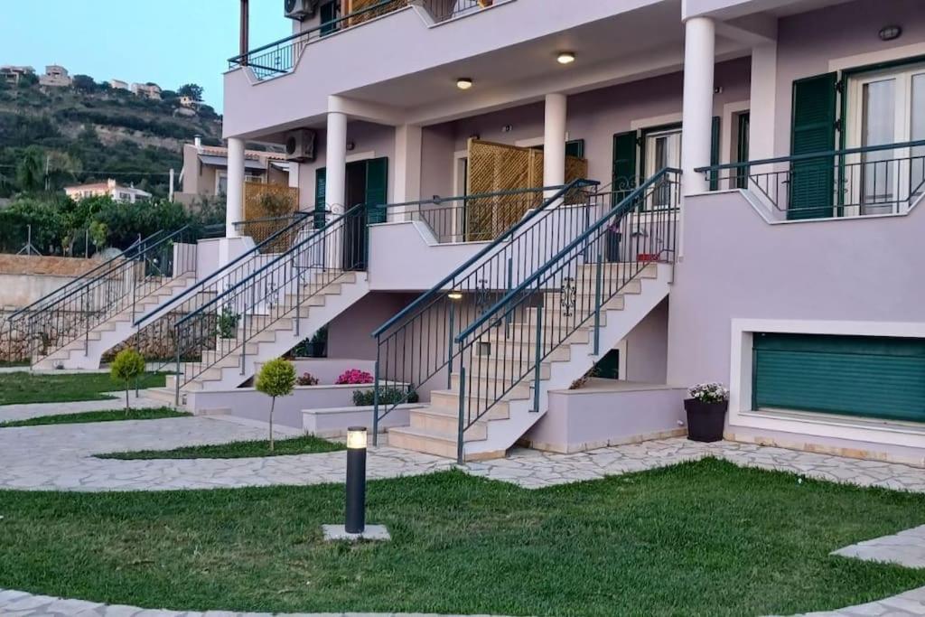 Spiros House Lägenhet Svoronata Exteriör bild